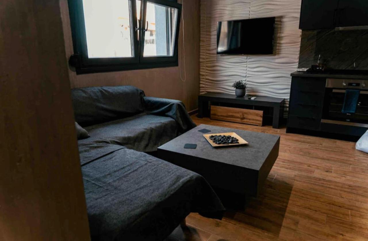 A Hidden Gem In Volos *Luxury Home* Bagian luar foto